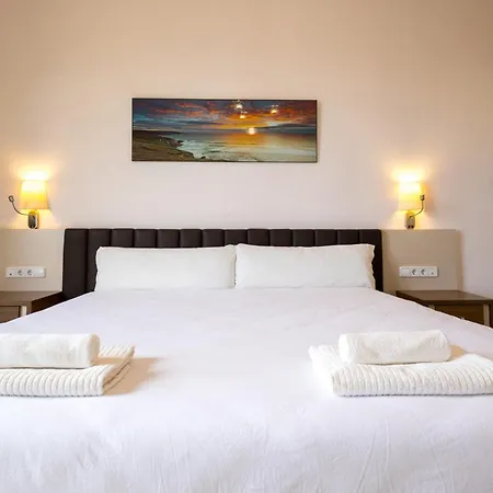 Llar De Capitans Hotell