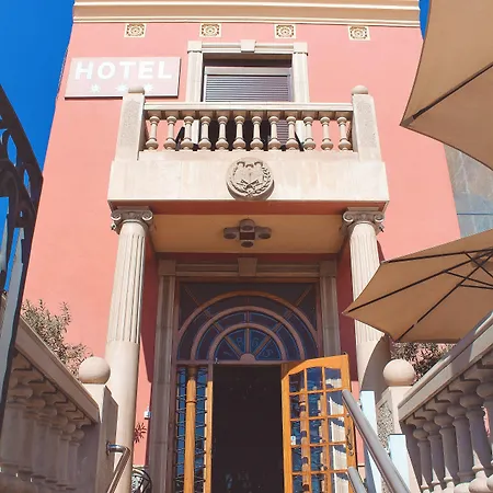 Llar De Capitans Hotel 3*