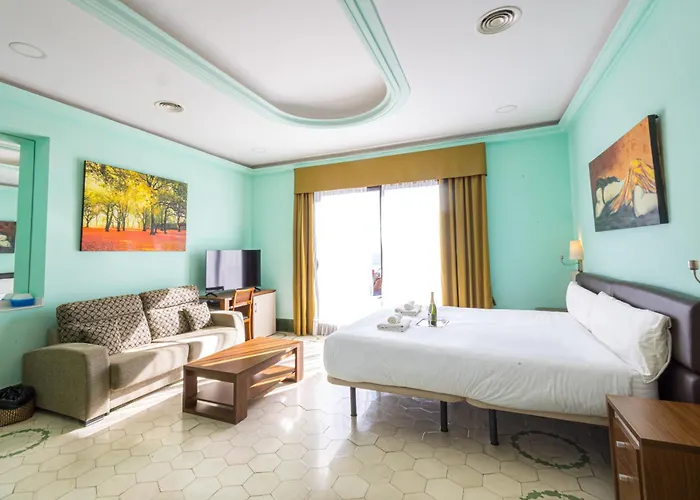 Llar De Capitans Hotel 3*