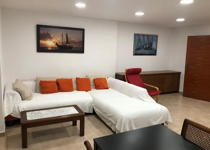 Llar De Capitans Hotel 3*