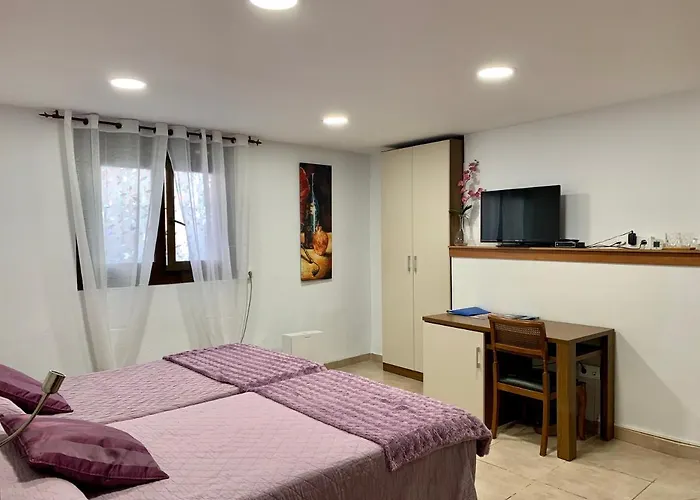 Llar De Capitans 酒店 3*