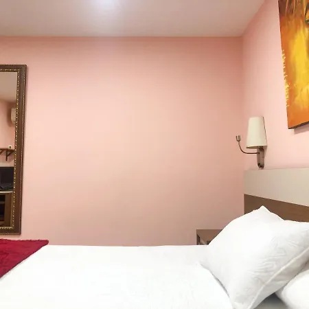 Llar De Capitans Hotel 3*