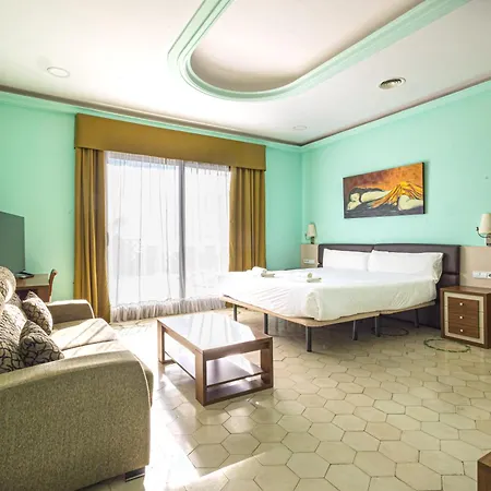 Llar De Capitans Hotel