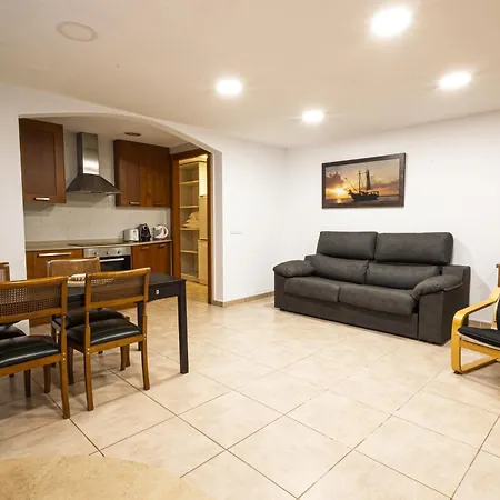 Llar De Capitans Hotel 3*