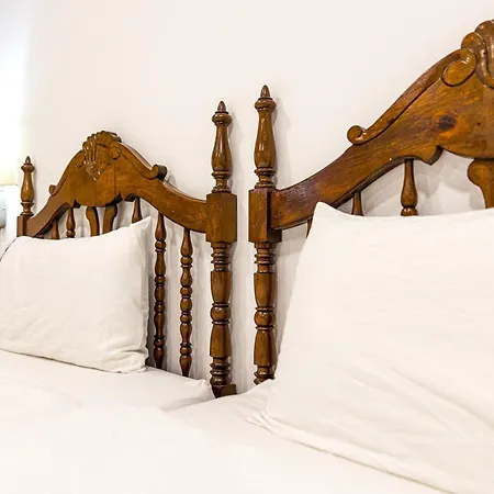 Hotel Llar De Capitans 3*