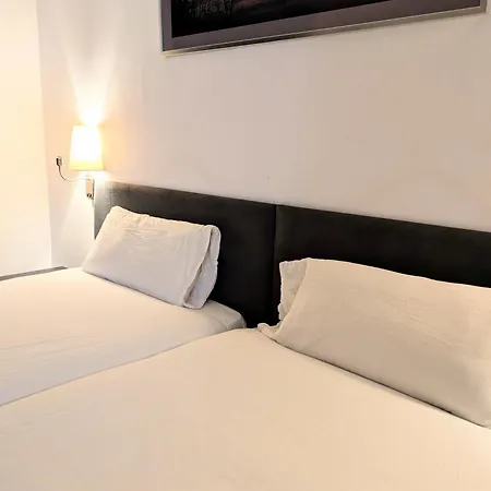 Llar De Capitans Hotel 3*