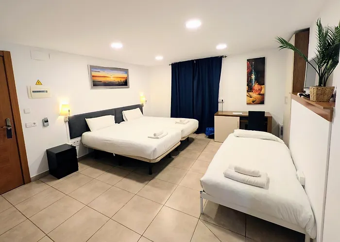 Llar De Capitans Hotel